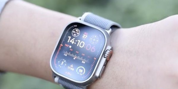   狗万app下载 苹果有望来岁推出Apple Watch X，可监测呼吸就寝暂停及血糖